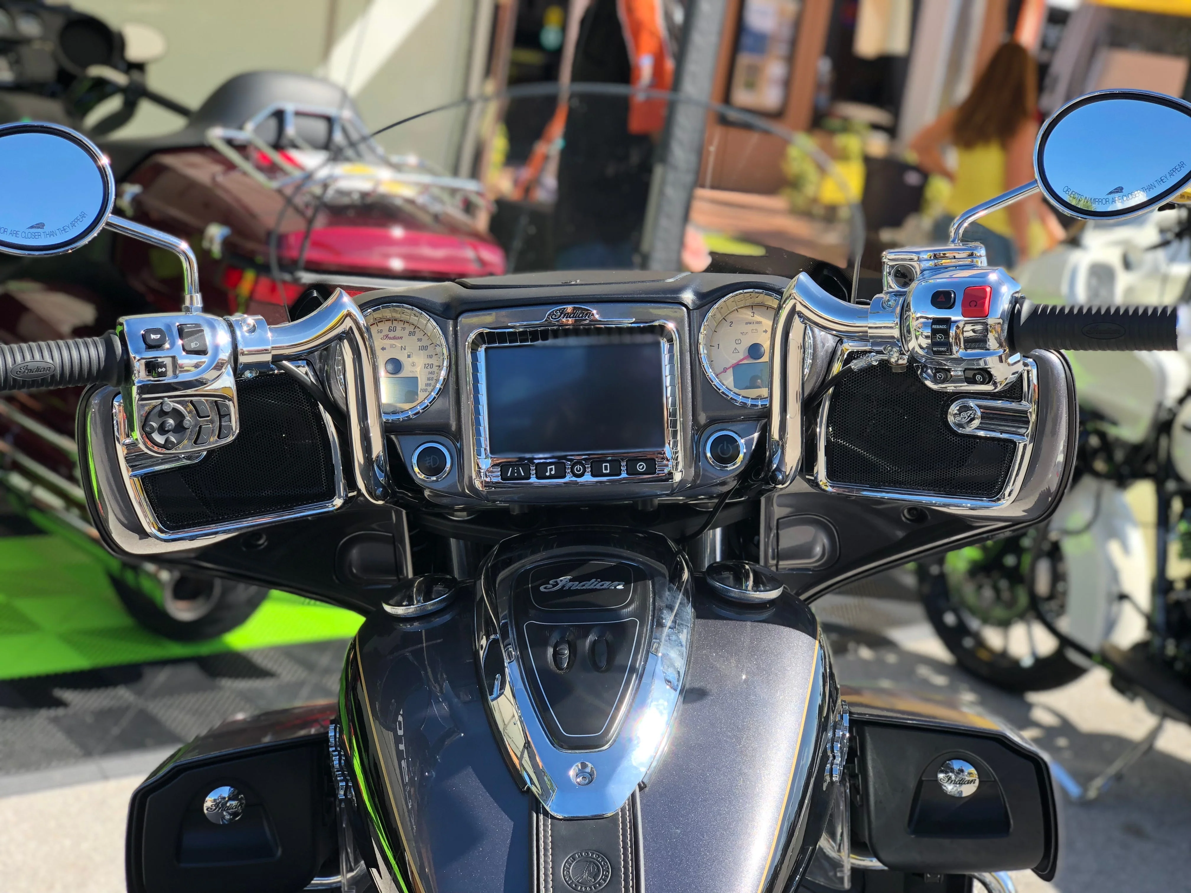 Apache Baggers for '14-17 Chieftain | Indian Handlebars - Image 4